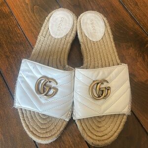 Gucci flat form Pilar slide authentic